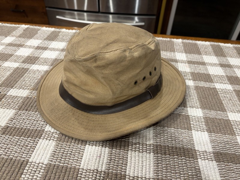 Vintage Filson Tin Cloth Packer Hat Tan Size Small (pics for size)