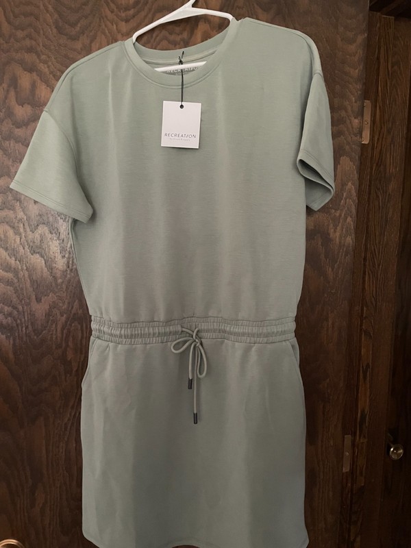Recreation by thread & supply. Dusty Jade