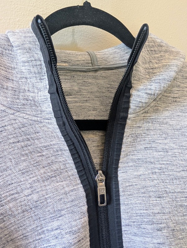 Lululemon Men’s Hooded Full Zip Stratum Hoodie Jacket Gray/Black Heather Size M gallery