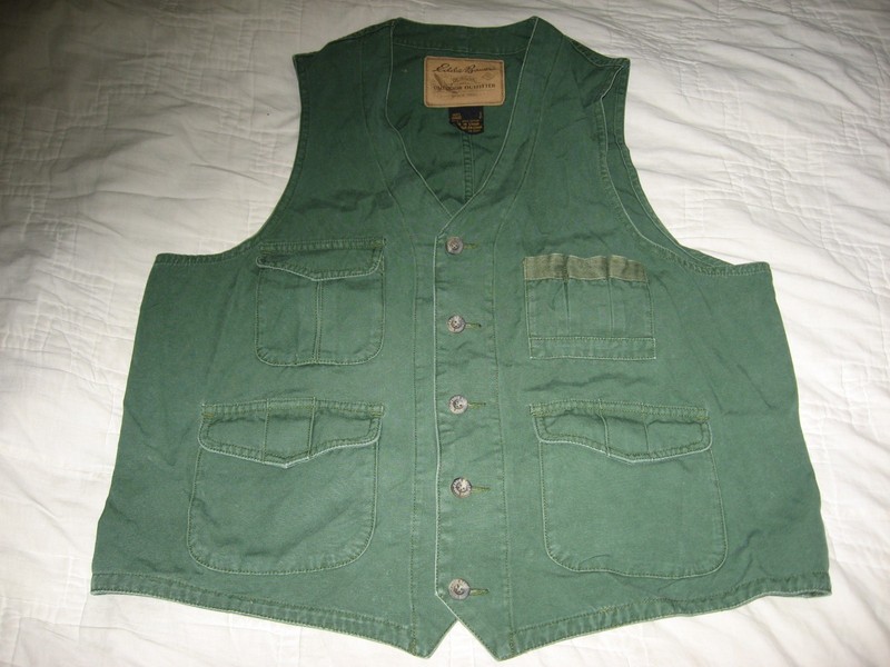 Vintage Eddie Bauer Outdoor Outfitters Men’s Hunting Utility Vest Small