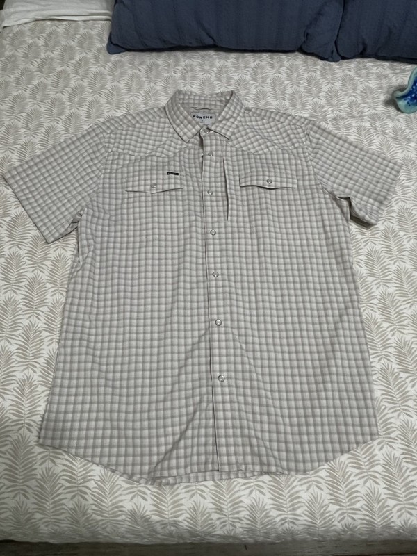 Poncho Mens Large Slim Fit Short Sleeve Performance Fishing Hiking Shirt Plaid