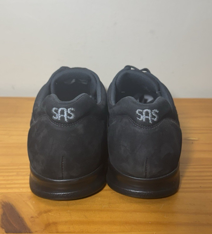 SAS FreeTime Black Nubuck Leather Walking Comfort Shoes Womans sz 12 W Wide $199 gallery