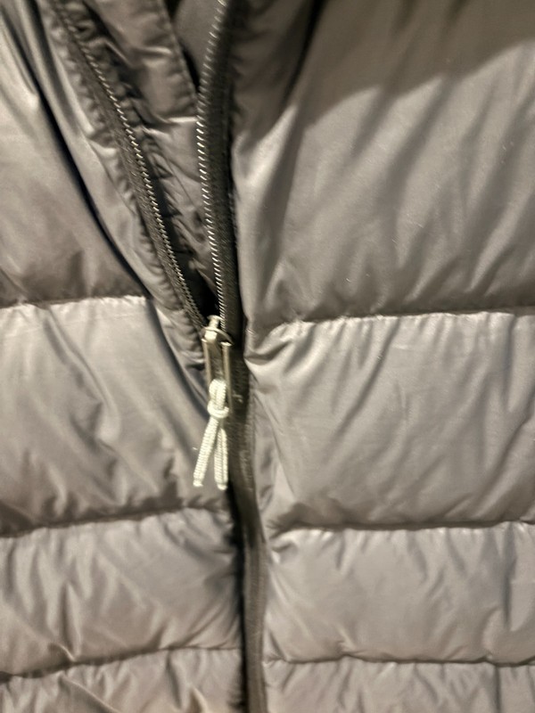 Under Armour UA Storm Armour Down 2.0 Jacket Size Medium gallery