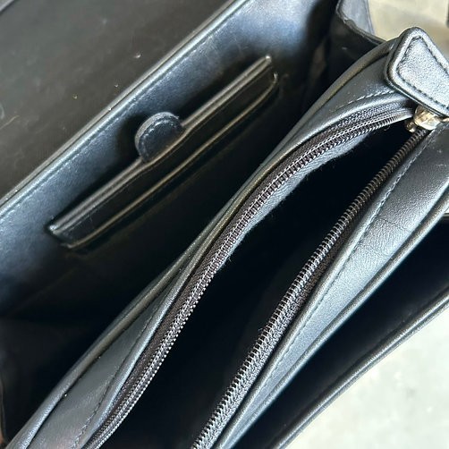 Liz Claiborne 90s Women's Black Faux Leather Compartment Shoulder Bag Vintage gallery