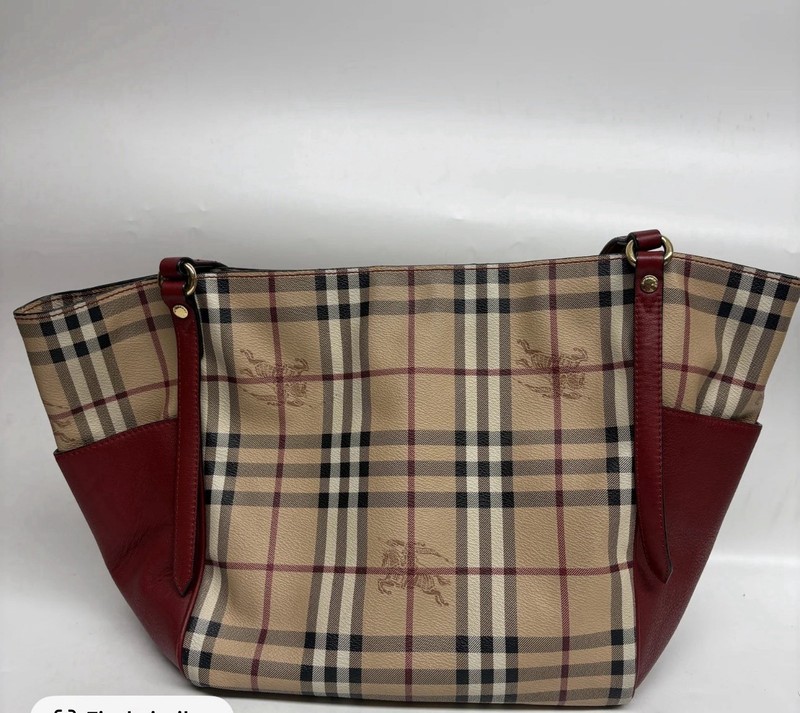 COA_Burberry Haymarket Check Tote Red Beige Plaid Logo Accent Gold HW gallery