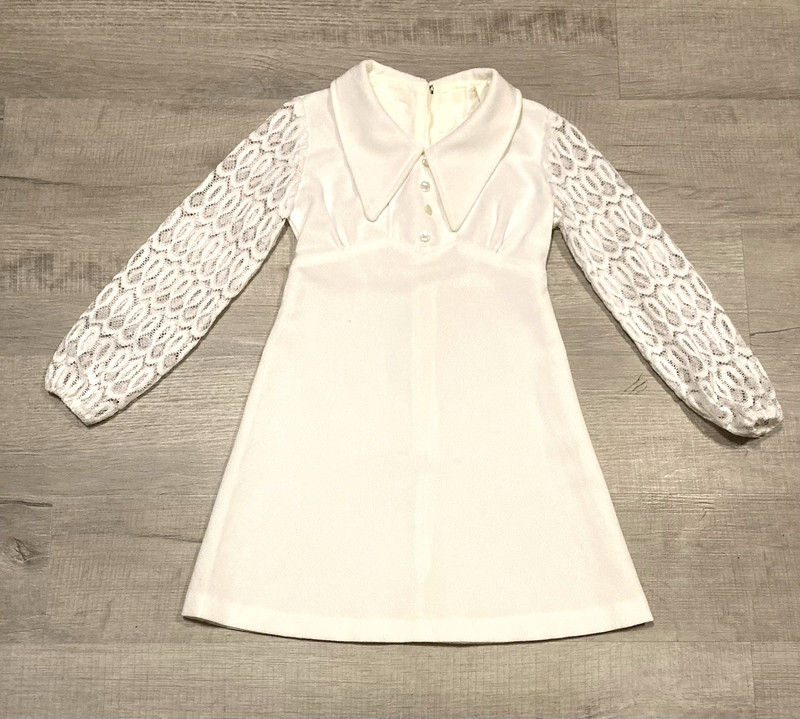 Vintage 60s Mod GoGo Mini Dress XS White Babydoll Long Sleeve Pointed Collar