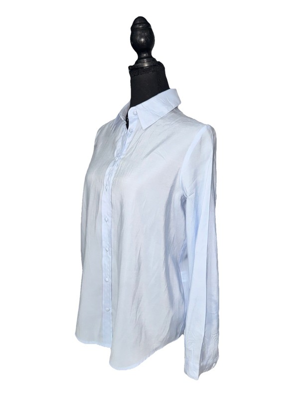 ZARA NWT WOMENS SUPER SOFT BUTTON-UP SHIRT IN SKY BLUE-SMALL gallery