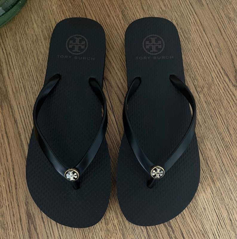 TORY BURCH Flip Flops 6 Black Flats Thin Strap Sandals gallery