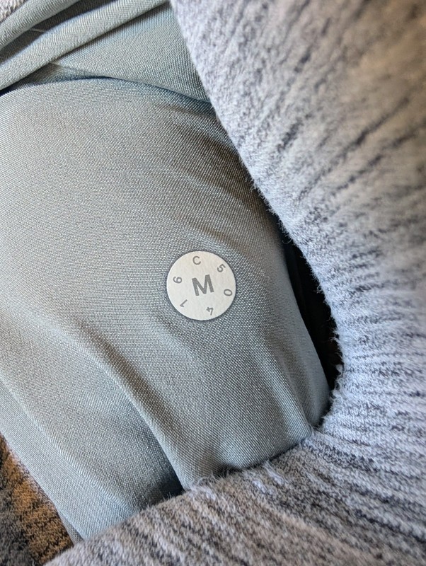 Lululemon Men’s Hooded Full Zip Stratum Hoodie Jacket Gray/Black Heather Size M gallery