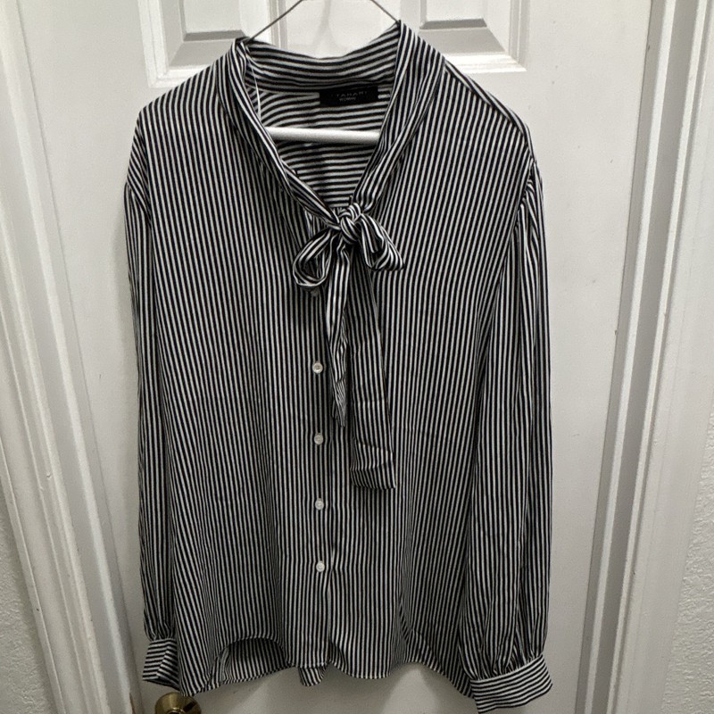 Tahari Woman Maternity 2XS Black/White Striped Collared Bow Button Blouse