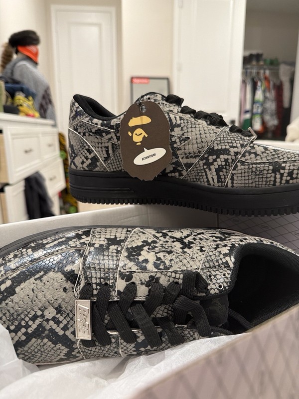 A Bathing Ape Bapesta M2 Python Snakeskin Low Top Sneaker Beige/Black 1G30191013