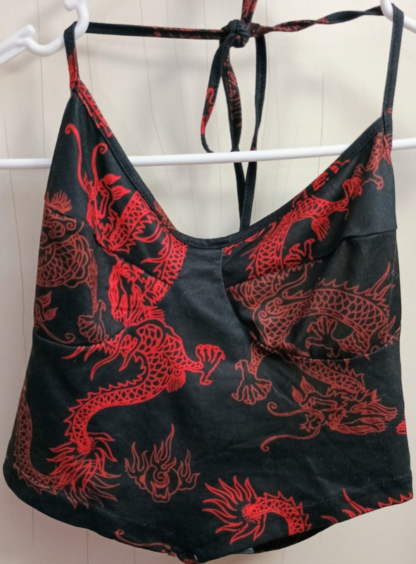 Shein Dragon Print Halter Crop Top Black Red Size Small EU36 US4