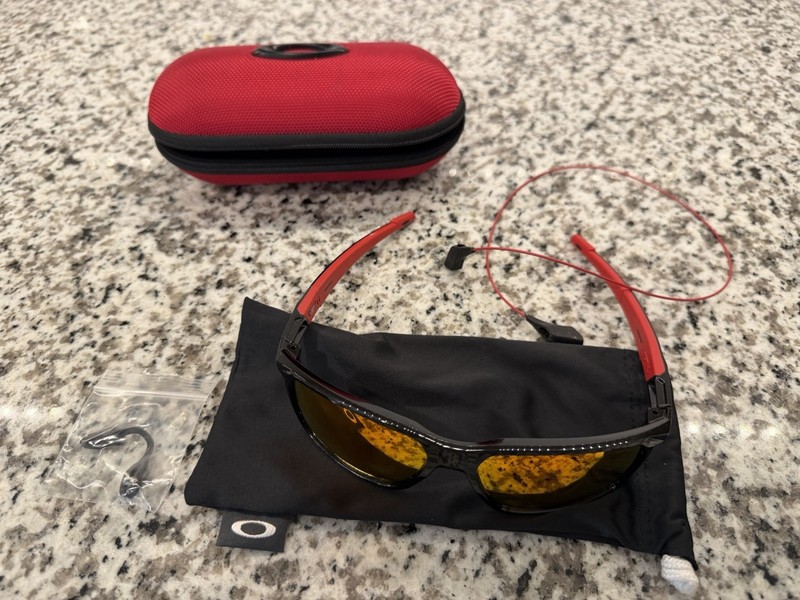 Oakley Portal X OO9460-0559 Prizm Ruby Polarized Sunglasses w/ Vault