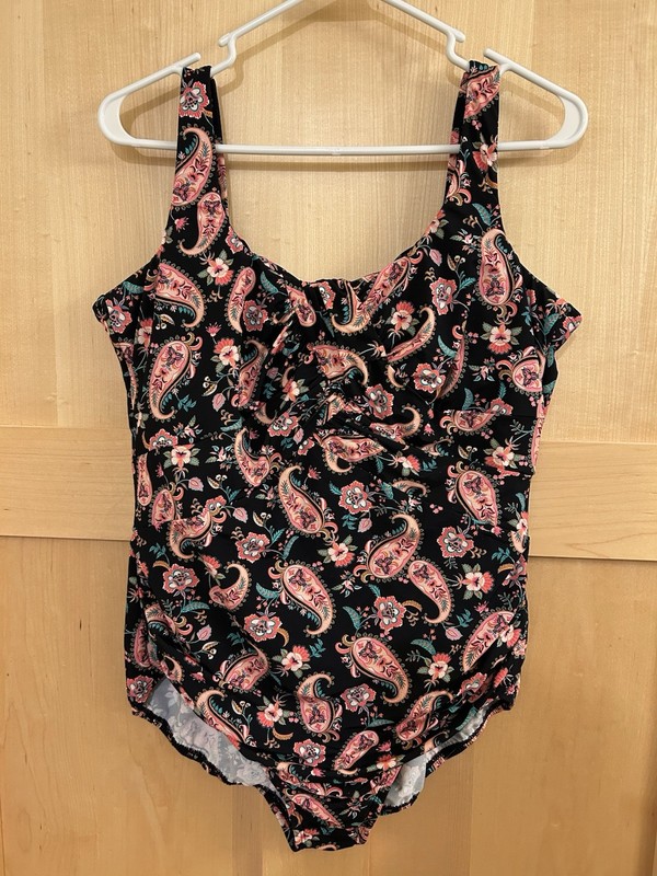 Lands End Women’s 1pc Swimsuit – Black pink 18W
