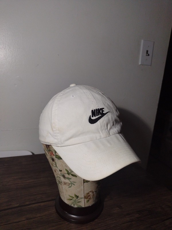 Nike Dri-FIT Pro Cap Structured Futura Hat Men’s White Size One Size Fits Most