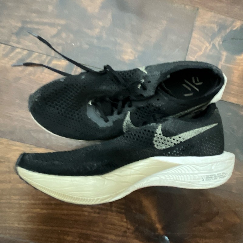 Nike ZoomX Vaporfly Next% 3 Men’s Running Shoes Black Metallic Gold DV4129-001