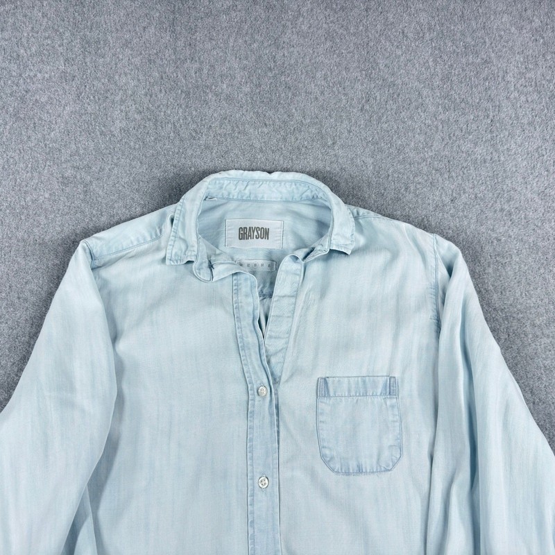 Grayson The Hero Shirt Womens M (3) Blue Button Up Lightweight Blouse Lyocell