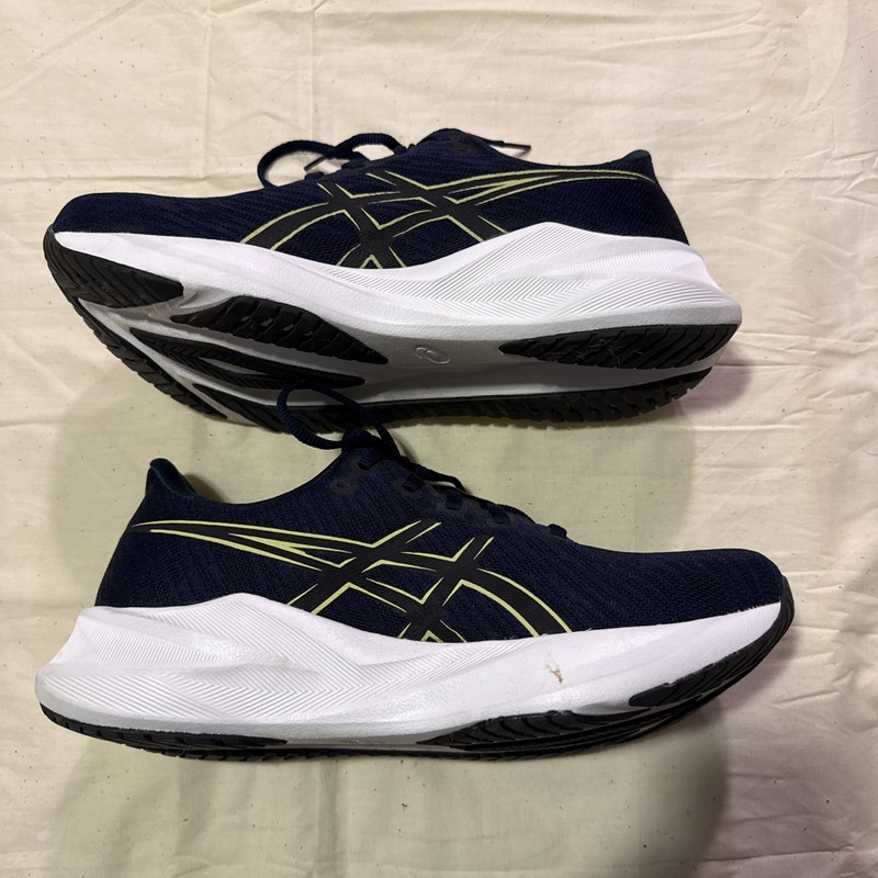 ASICS Men's Versablast 4 Running Shoes-Navy Blue/Yellow-Size: 9 gallery