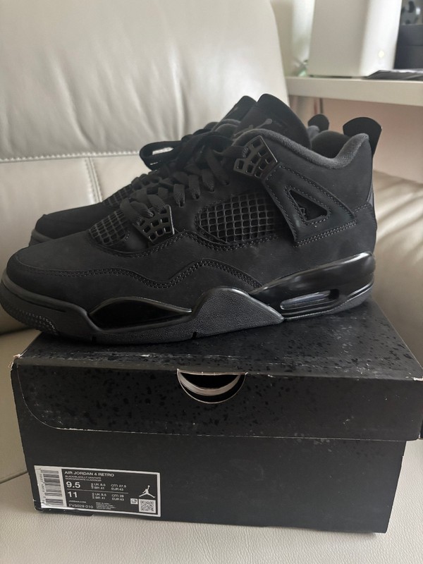 9.5 Air Jordan 4 “Black Cat” FV5029-010 Size New In hands Fast Ship