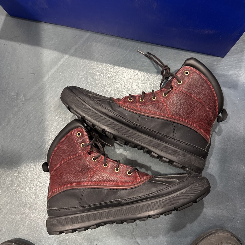 RARE Nike Men’s ACG Woodside 525393-666 Black and Red Waterproof Boots Sz 12