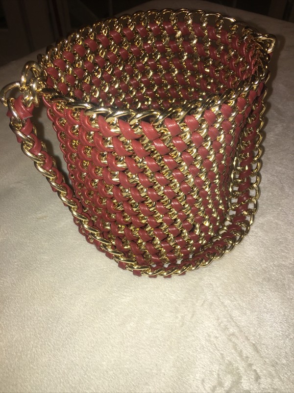 Street Level Drawstring Bucket Bag burgundy GOLD Chain Weaved New gallery