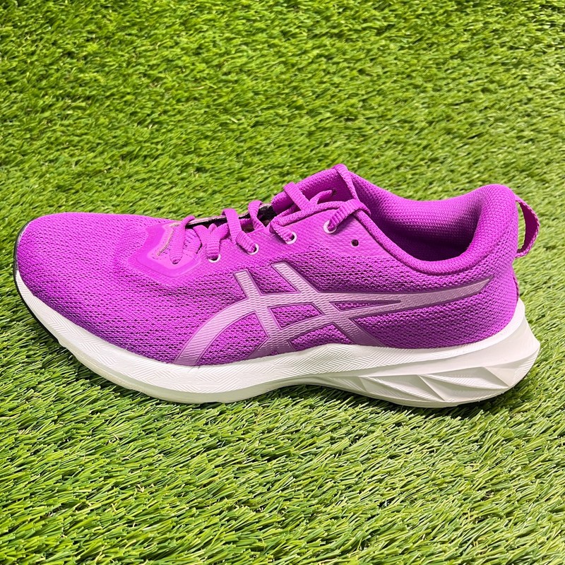 Asics Versablast 2 Womens Size 9.5 Purple White Athletic Running Shoes Sneakers gallery
