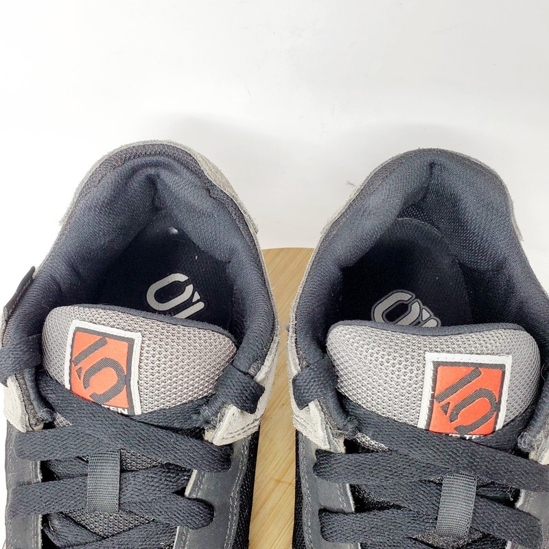 Five Ten Freerider Shoes Mens 10.5 Black Beige MTB Downhill Lace Up Low Sneaker gallery