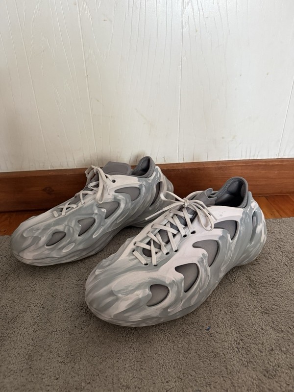 adidas AdiFOM Q Dash Grey Low Top Lace-Up Camo Sneakers GW2216 2023