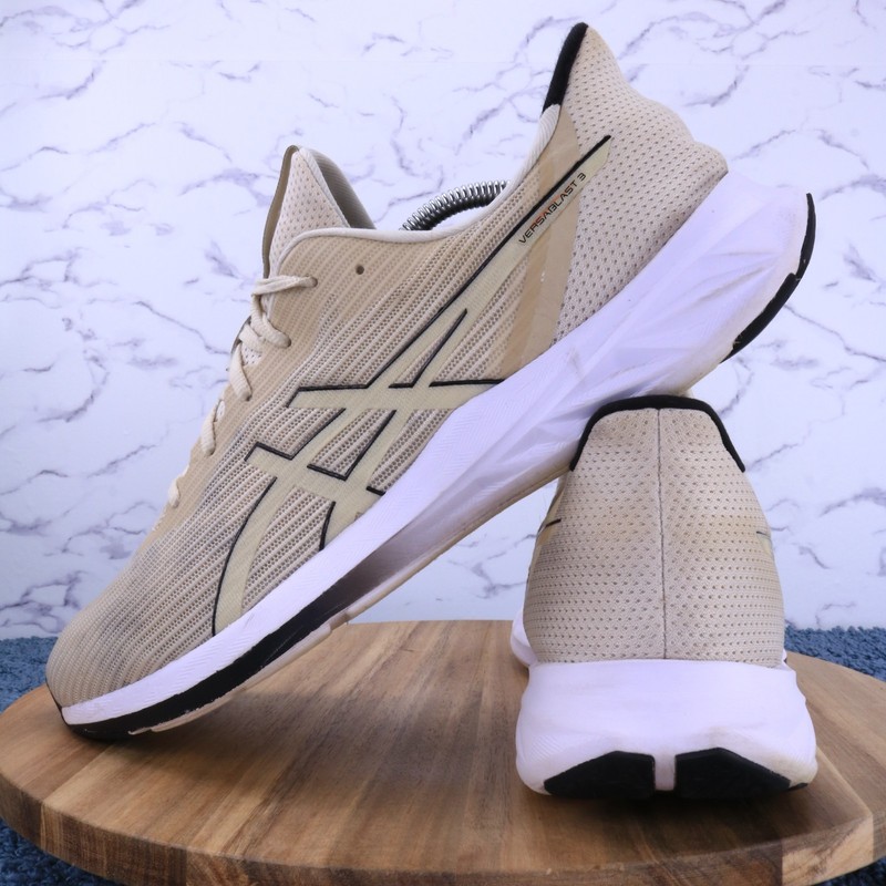 Asics Versablast 3 Mesh Low Running Shoe Oatmeal Black Beige 1011B692 Mens Sz 13 gallery