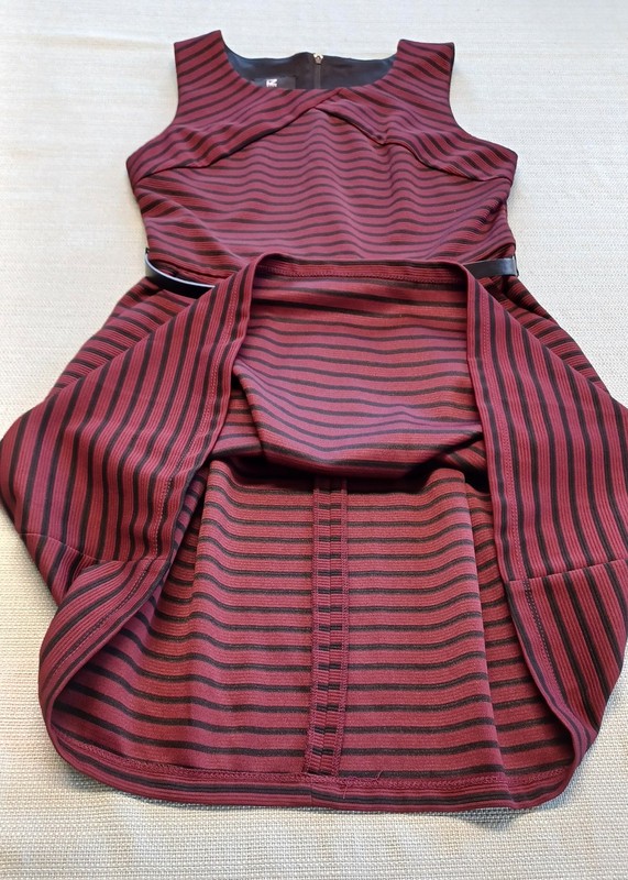 iZ Byer Sleeveless Dress Size 7 Wine Red & Black Stripe Fit & Flare W/Pockets gallery