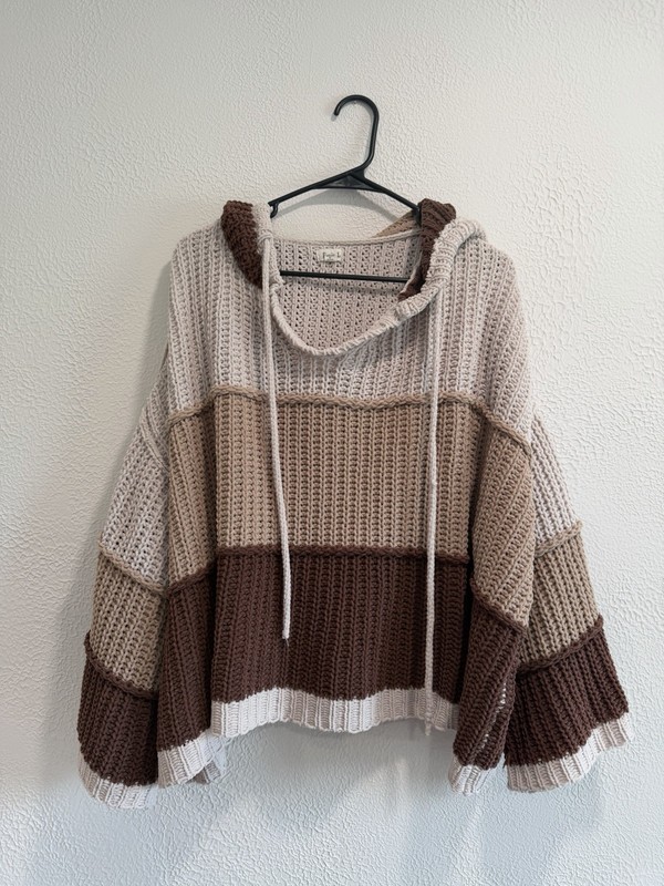 POL Colorblock Chunky Knit Hoodie Sweater Size Medium
