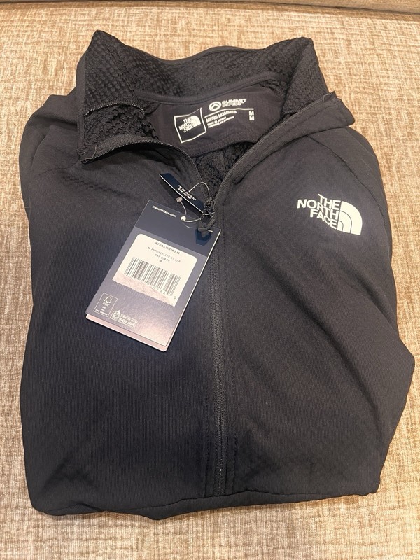 100% Authentic The North Face Summit Men’s Black Mid Layer Pullover M 1/4 Zip