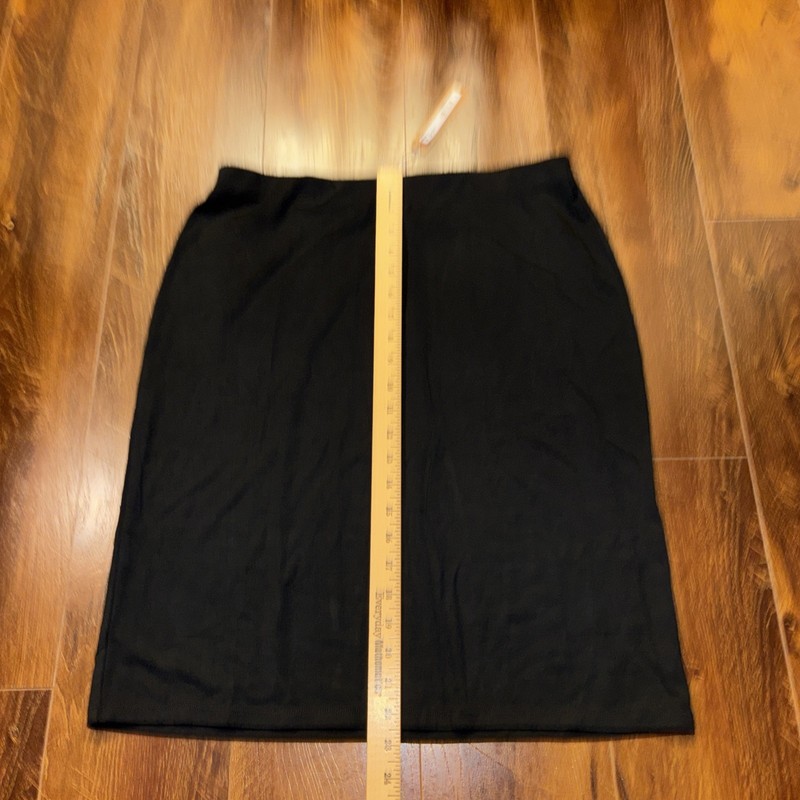 NWT SKIMS SMOOTH LOUNGE SKIRT SZ L Obsidian Black NWT $60 Modal Blend gallery