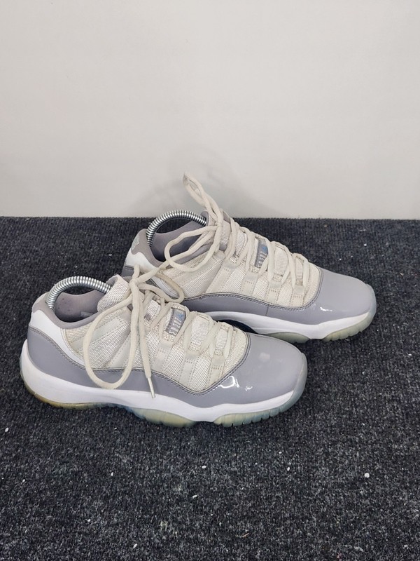 Men’s Air Jordan 11 Retro Low “Cement Grey” Size 7y – 528896-140