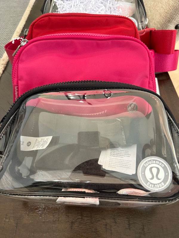 NWT Everywhere Lululemon Belt Bag Authentic Clear/Black 1 L | Festival Ready
