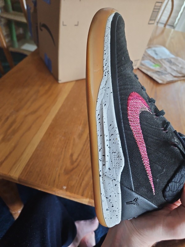 Nike Men’s Mid Top Basketball Sneakers Black/Red Swoosh Gum Rubber Sole gallery
