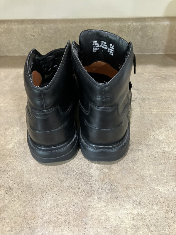 mens black timberland boots size 11 pre owned in fair condition gallery