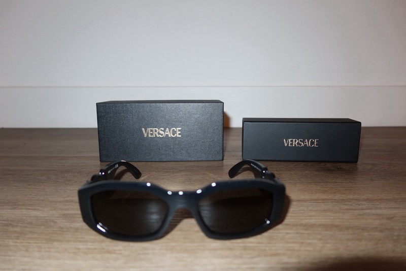 Versace Biggie Medusa Black Sunglasses VE4361 53