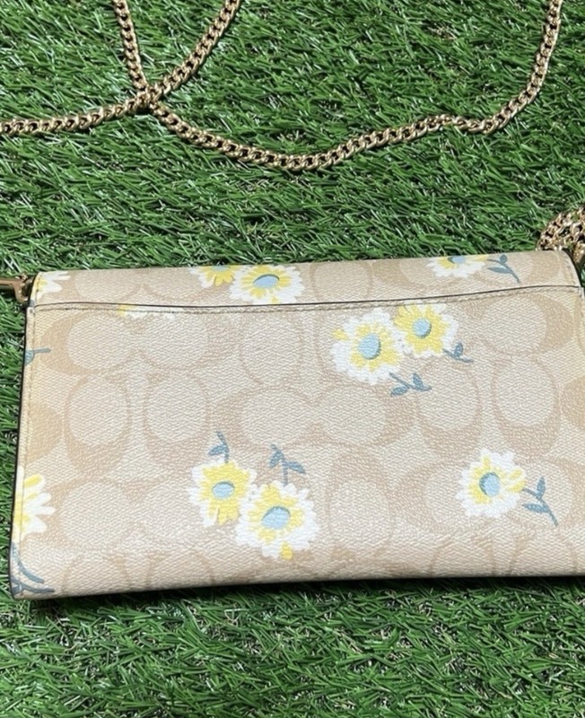 Coach Signature Logo Floral Chain Wallet Clutch Beige Yellow White Blue Gemma gallery