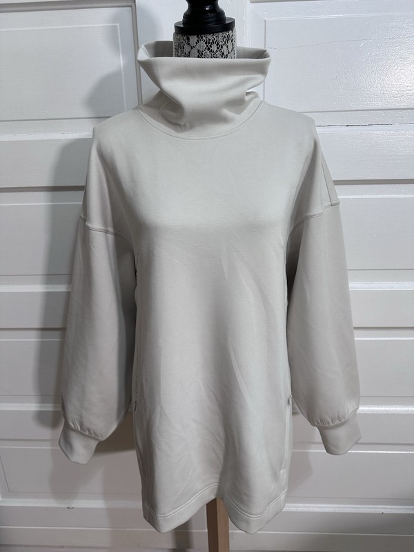 Lululemon Modal-Blend Turtleneck Tunic Size 10 Bone Super SOFT $138