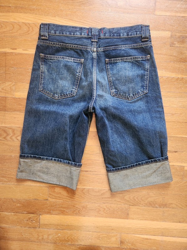 Zara knee-length denim shorts w/ turn-up hems, EU36 US4, dark wash, excellent gallery