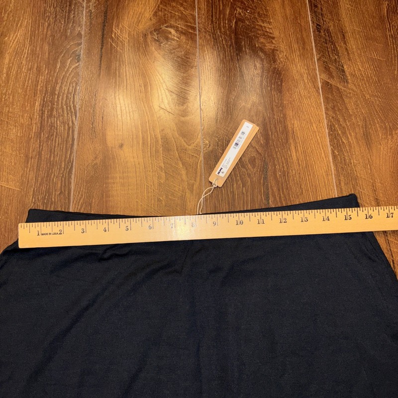 NWT SKIMS SMOOTH LOUNGE SKIRT SZ L Obsidian Black NWT $60 Modal Blend gallery