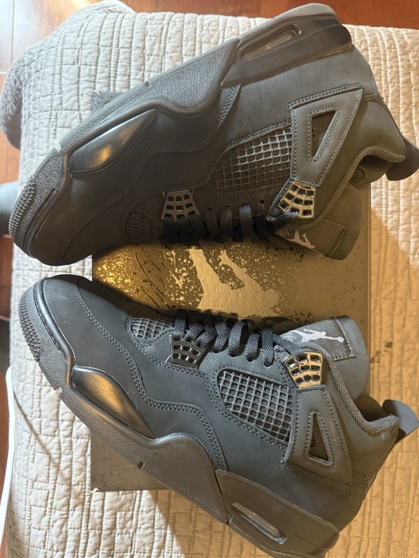 Jordan 4 Retro Mid Black Cat 2025 Size 11