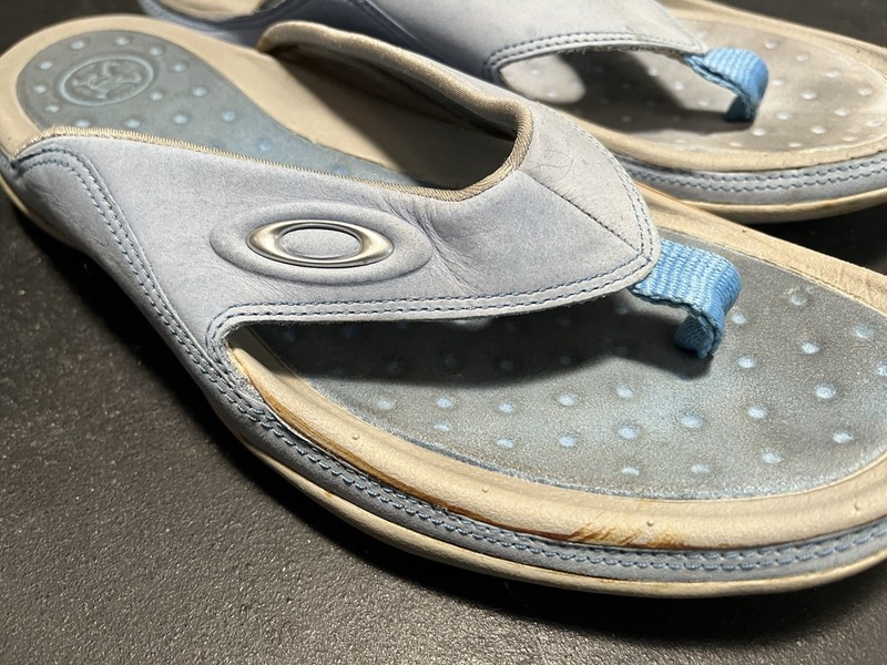 Vintage Oakley Split Crater Flip Flop Sandals for collection