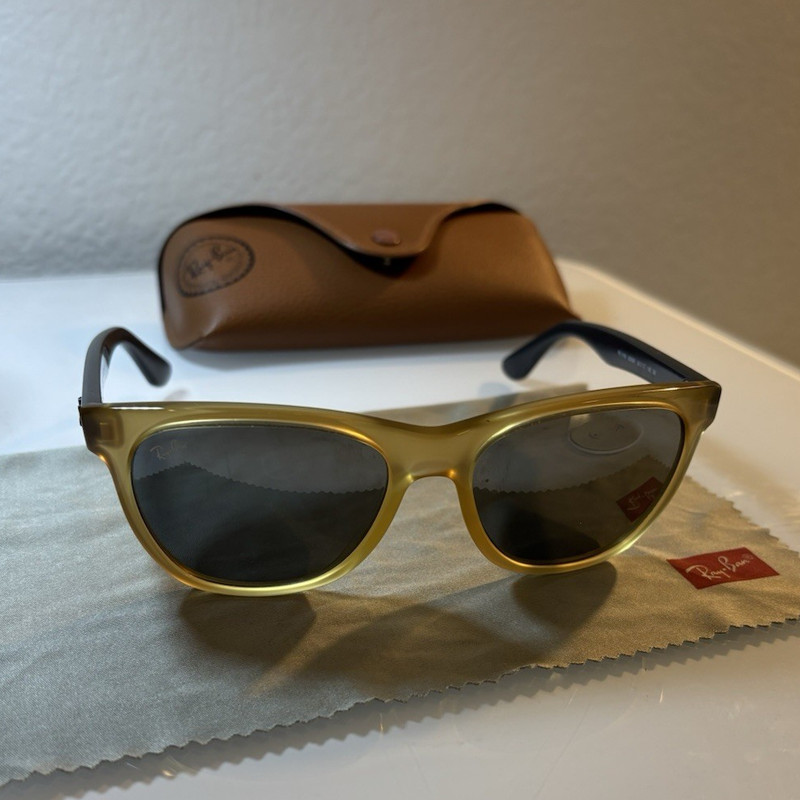 Ray-Ban RB4184 Square Sunglasses Yellow Frame Gray Mirrored Lenses Lightweight