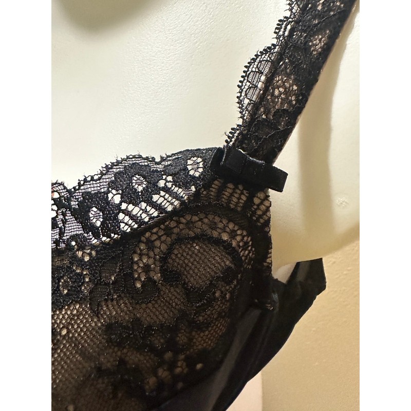 Curvy Couture Black Lace Underwire Bra 44D Full Coverage gallery
