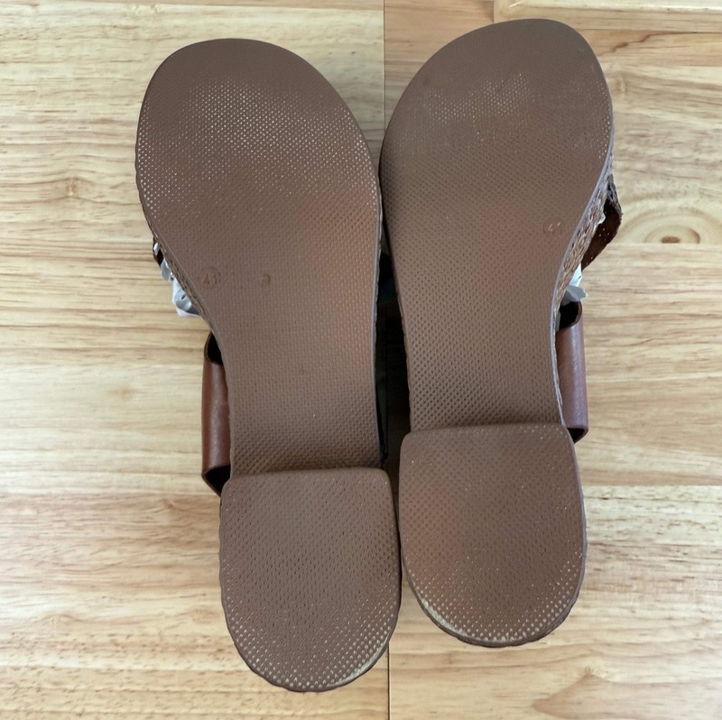 Eric Michael Made In Spain Leather Block Sandals Size 41 NEW gallery