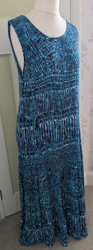 Adini Maxi Dress Round Swoop Neck Size LARGE (see measures below) gallery