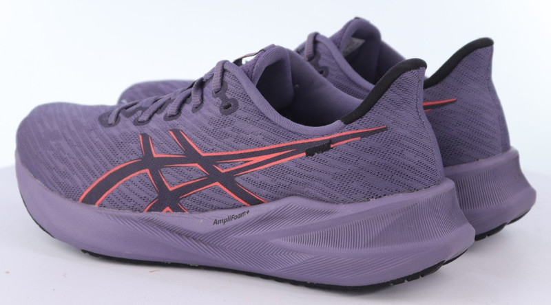 Asics Versablast 4 $160 Women's Running Shoes Size 11 Greyish Purple EUC gallery