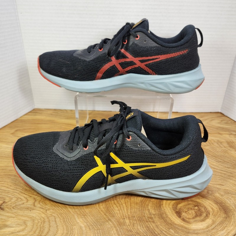 Asics Shoes Mens 9.5 Versablast 2 Running Sneaker Black Yellow Red 1011B334